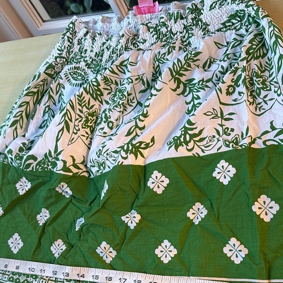 She's Cool Green and White Smocked Short Lined Bubble Mini Skirt size Large - Picture 7 of 15